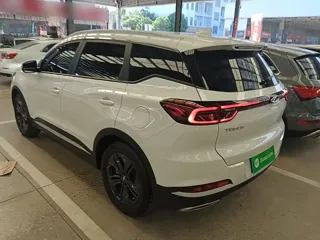 Chery Tiggo 7 2022 купить из Китая, цена 1 254 000 ₽ — Suifenhe Auto