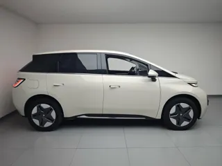 Baojun Cloud 2023 купить из Китая, цена 1 347 000 ₽ — Suifenhe Auto
