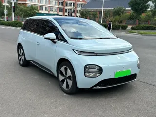 Baojun Cloud 2023 купить из Китая, цена 1 403 000 ₽ — Suifenhe Auto