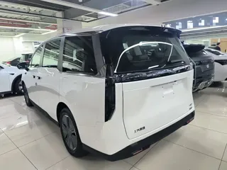 Maxus Dajia 7 2025 купить из Китая, цена 3 889 000 ₽ — Suifenhe Auto