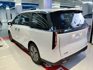 Maxus Dajia 7 2025 купить из Китая, цена 3 893 000 ₽ — Suifenhe Auto