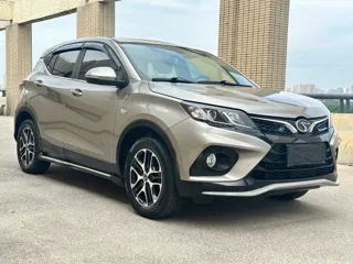 Soueast DX3 2019 купить из Китая, цена 1 049 000 ₽ — Suifenhe Auto