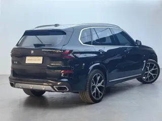 BMW X5 2024 купить из Китая, цена 9 405 000 ₽ — Suifenhe Auto