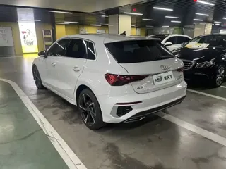 Audi A3 2023 купить из Китая, цена 1 949 000 ₽ — Suifenhe Auto