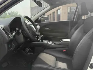 Honda Vezel 2020 купить из Китая, цена 1 711 000 ₽ — Suifenhe Auto