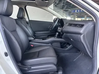 Honda Vezel 2020 купить из Китая, цена 1 561 000 ₽ — Suifenhe Auto