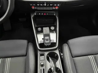 Audi A3 2023 купить из Китая, цена 2 199 000 ₽ — Suifenhe Auto