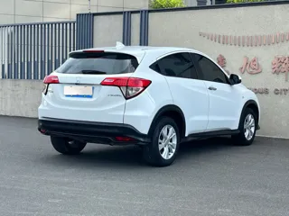 Honda Vezel 2020 купить из Китая, цена 1 464 000 ₽ — Suifenhe Auto