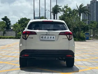Honda Vezel 2021 купить из Китая, цена 1 565 000 ₽ — Suifenhe Auto