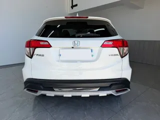 Honda Vezel 2022 купить из Китая, цена 1 705 000 ₽ — Suifenhe Auto