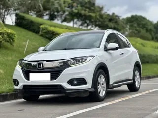 Honda Vezel 2020 купить из Китая, цена 1 526 000 ₽ — Suifenhe Auto