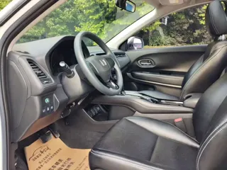 Honda Vezel 2022 купить из Китая, цена 1 384 000 ₽ — Suifenhe Auto