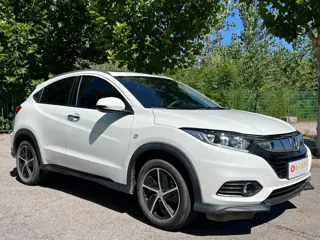 Honda Vezel 2022 купить из Китая, цена 1 702 000 ₽ — Suifenhe Auto