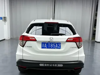 Honda Vezel 2022 купить из Китая, цена 1 397 000 ₽ — Suifenhe Auto
