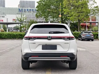 Honda Vezel 2023 купить из Китая, цена 2 187 000 ₽ — Suifenhe Auto