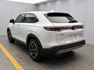 Honda Vezel 2023 купить из Китая, цена 2 819 000 ₽ — Suifenhe Auto
