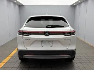 Honda Vezel 2023 купить из Китая, цена 2 819 000 ₽ — Suifenhe Auto