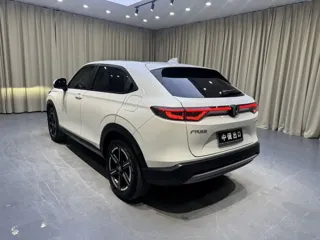 Honda Vezel 2023 купить из Китая, цена 2 135 000 ₽ — Suifenhe Auto