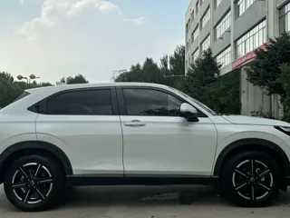 Honda Vezel 2023 купить из Китая, цена 1 940 000 ₽ — Suifenhe Auto