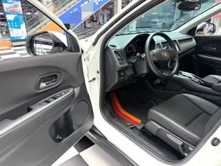 Honda Vezel 2022 купить из Китая, цена 1 666 000 ₽ — Suifenhe Auto