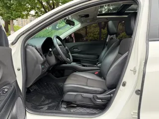 Honda Vezel 2020 купить из Китая, цена 1 396 000 ₽ — Suifenhe Auto