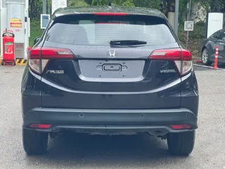 Honda Vezel 2020 купить из Китая, цена 1 435 000 ₽ — Suifenhe Auto