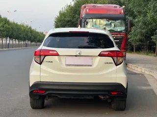 Honda Vezel 2022 купить из Китая, цена 1 812 000 ₽ — Suifenhe Auto