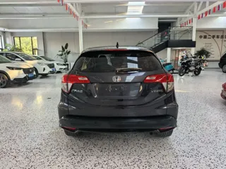 Honda Vezel 2022 купить из Китая, цена 1 666 000 ₽ — Suifenhe Auto