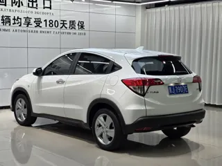 Honda Vezel 2022 купить из Китая, цена 1 679 000 ₽ — Suifenhe Auto
