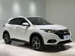 Honda Vezel 2022 купить из Китая, цена 1 836 000 ₽ — Suifenhe Auto