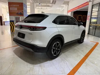 Honda Vezel 2024 купить из Китая, цена 2 401 000 ₽ — Suifenhe Auto