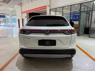 Honda Vezel 2024 купить из Китая, цена 2 401 000 ₽ — Suifenhe Auto
