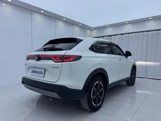 Honda Vezel 2024 купить из Китая, цена 2 838 000 ₽ — Suifenhe Auto