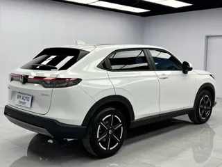 Honda Vezel 2023 купить из Китая, цена 2 096 000 ₽ — Suifenhe Auto