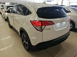 Honda Vezel 2020 купить из Китая, цена 1 507 000 ₽ — Suifenhe Auto