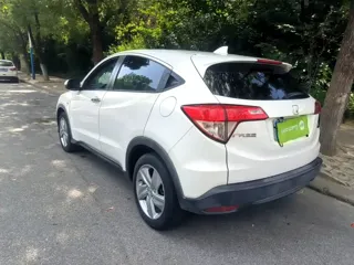 Honda Vezel 2021 купить из Китая, цена 1 530 000 ₽ — Suifenhe Auto