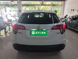 Honda Vezel 2021 купить из Китая, цена 1 607 000 ₽ — Suifenhe Auto
