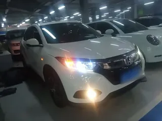 Honda Vezel 2021 купить из Китая, цена 1 560 000 ₽ — Suifenhe Auto