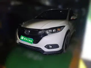 Honda Vezel 2020 купить из Китая, цена 1 621 000 ₽ — Suifenhe Auto