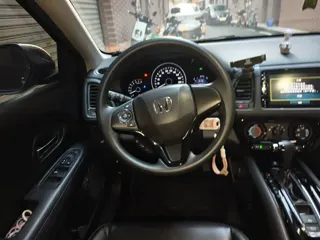 Honda Vezel 2021 купить из Китая, цена 1 688 000 ₽ — Suifenhe Auto