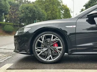 Audi A7L 2024 купить из Китая, цена 6 205 000 ₽ — Suifenhe Auto