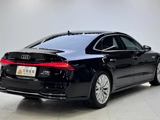 Audi A7L 2024 купить из Китая, цена 5 516 000 ₽ — Suifenhe Auto