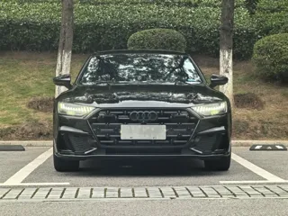 Audi A7L 2024 купить из Китая, цена 5 248 000 ₽ — Suifenhe Auto