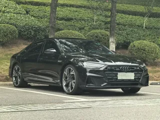Audi A7L 2024 купить из Китая, цена 5 248 000 ₽ — Suifenhe Auto