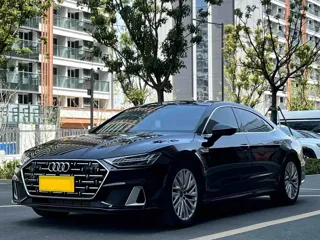 Audi A7L 2024 купить из Китая, цена 4 978 000 ₽ — Suifenhe Auto