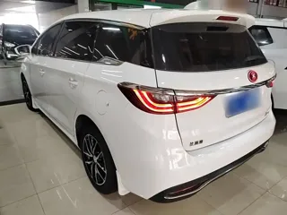 BYD Song 2018 купить из Китая, цена 1 165 000 ₽ — Suifenhe Auto
