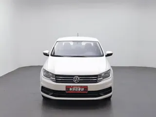 Volkswagen Santana 2022 купить из Китая, цена 1 046 000 ₽ — Suifenhe Auto