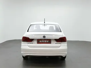 Volkswagen Santana 2019 купить из Китая, цена 1 175 000 ₽ — Suifenhe Auto
