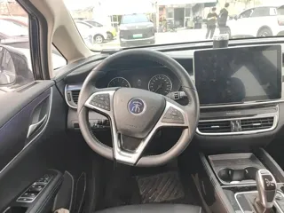 BYD Song 2020 купить из Китая, цена 2 800 000 ₽ — Suifenhe Auto