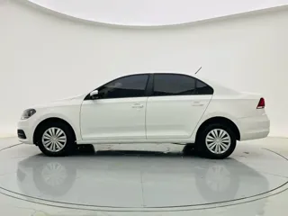 Volkswagen Santana 2021 купить из Китая, цена 1 279 000 ₽ — Suifenhe Auto